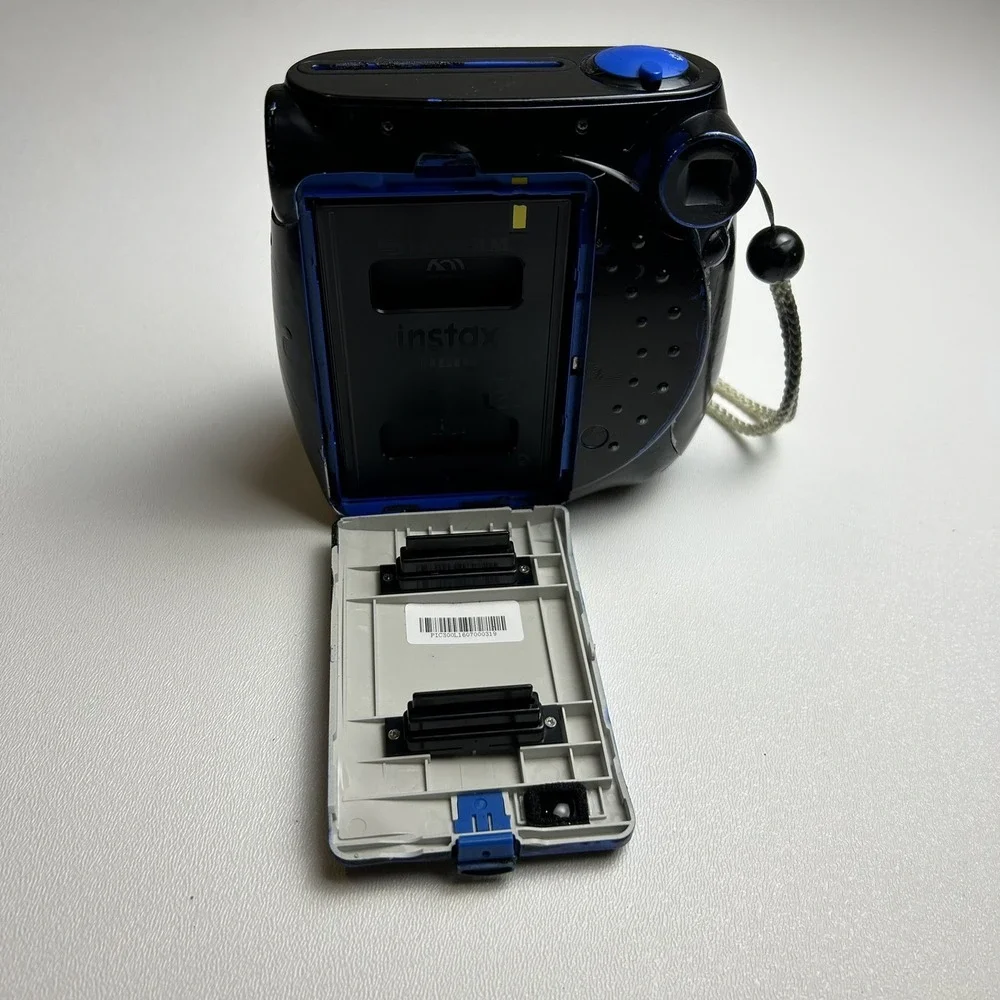 Fujifilm Instax Mini Instant Film Camera Black Blue Galaxy Carrying Case*
